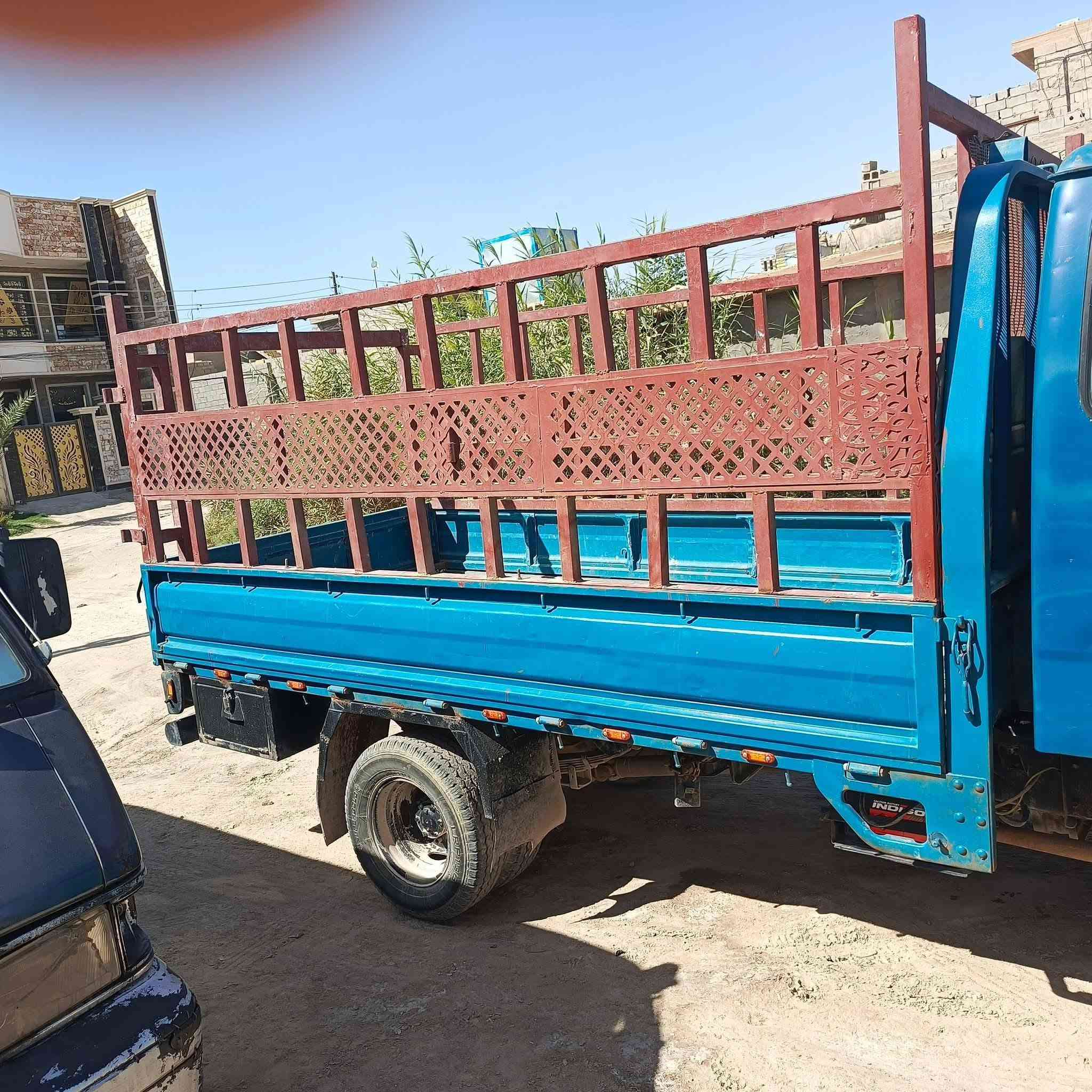 السلام عليكم كيا حمل البيع موديل 2001 مكان الفلوجه *********** رقم ***********

