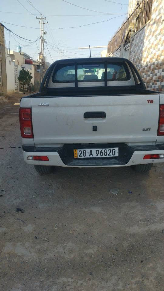 جاك للبيع على وضع الشركه السياره بعدها زيرو ارخص من الشركه ب 20 ورقه سعر 135 ماشيه السياره 9 كفاله عامه باسمي مداور ثاني يوم مكان نجف رقمي *********** النجف, العراق
