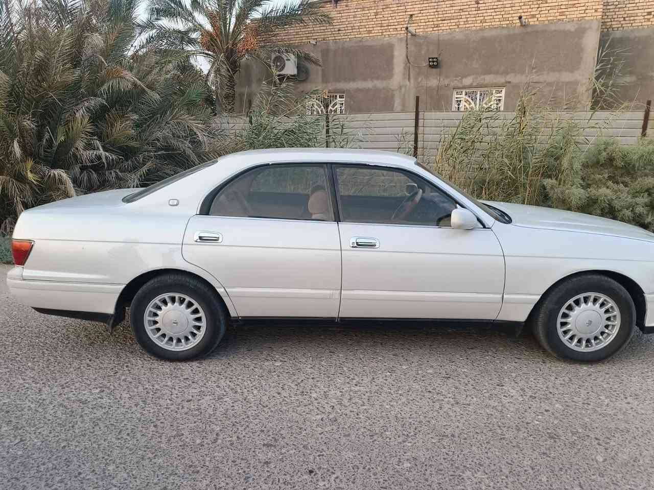 السلام عليكم بطه منفصل موديل 93 مكينه 2 ونص ديلكو تبريد شغال سياره جاهزه من كلشي رقم انكليزي سنويه لل 30العنوان بصرة قضاء المدينة بني منصور السعر 58 وبيها مجال الاتصال ***********
