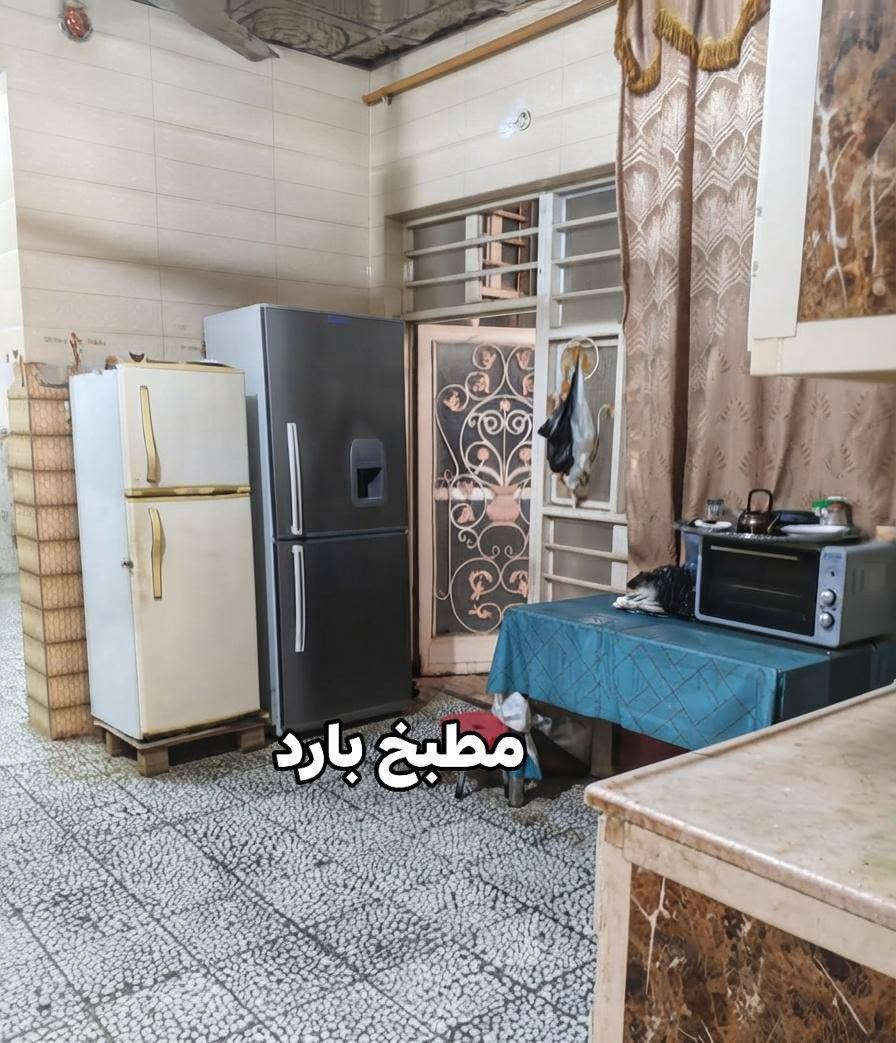 بيت للرهن 100 متر بي غرفه وصاله وستقبال وحمام خارجي وداخلي مع كاونتر وثلاجه  بيت جبير وحلو  سيرامك وكاشي ونضيف سعر الرهن 14 قفل البيت ب شارع الشيوخ  قرب سكله رعد قريب على الشارع العام للتواصل ***********

نص مكتوب في الصور:
- المدخل
- حمام خارجي وحوش
- استقبال
- مطبخ بارد
- مطبخ حار
- الكاونتر مع المنزل
- صاله
- غرفه
