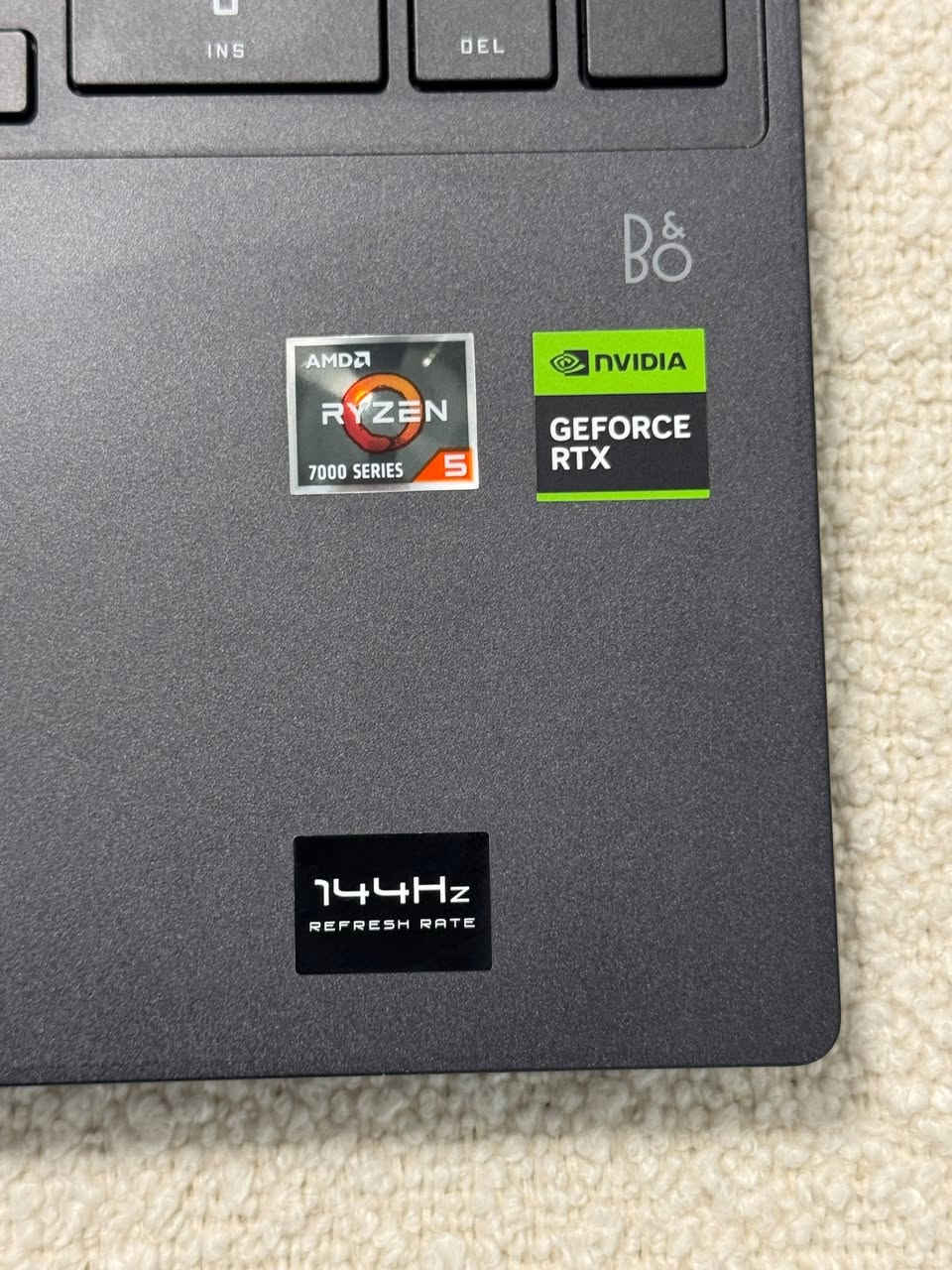 السلام عليكم
للبيع لابتوب hp victus 15-fb1013dx

معالج Amd ryzen 5 7535hs -4.5GHz

كرت شاشة Nvidia GeForce Rtx 2050 4gb

تخزين SSD Nvme 512gb

رام 16 gb ddr5

شاشة 15.6 FHD 1920×1080 ips 144Hz

ويندوز 11 

نظافة الجهاز 100% شخط ما بي مستخدم أيام فقط لعمل بحث تخرج 

السعر 870 ألف والشراي يدلل 

للتواصل واتساب ***********
