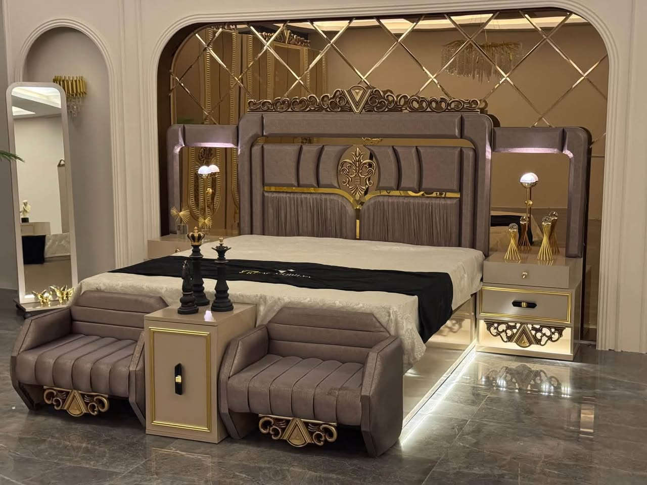 🔥🔥 عــروض وتــخــفــيــضــات خــاصــة 🔥🔥

✨ موديل سيبل المودرن ✨
💛 اللون الذهبي

🛋️ 11 قطعة — 360 سم كنتور

🔹 ظهر بلوك
🔹 برغي وچوي حديد
🔹 سرير مخزن جك
🔥 صبغ حراري

⭐ شغل راقي وجودة عالية
🏡 تصميم مودرن يضيف فخامة وأناقة لبيتكم

📩 للطلب والاستفسار راسلوا الصفحة
📱 ***********
💬 متوفر واتساب لخدمتكم

