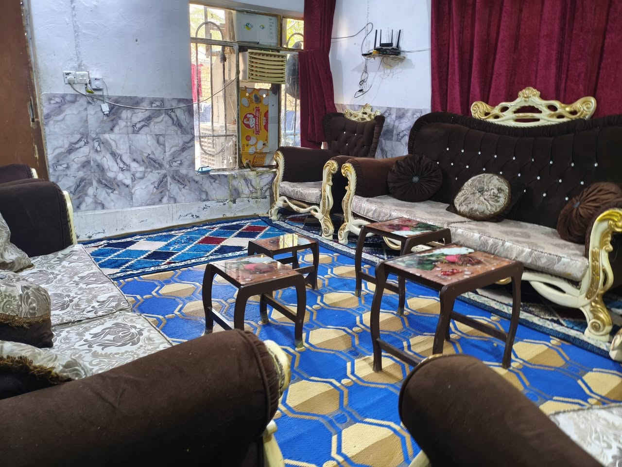 تخم ملكي تركي 10 مقاعد اخو جديد نضيف حيل مابي اي ضرر سعره 425 وبي مجال مكاني كربلاء حي العامل يوجد توصيل بكروه *********** يوجد واتساب
