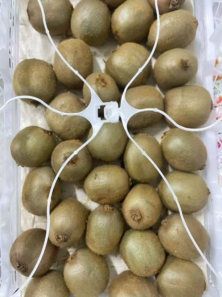 🌿✨ بسم الله ما شاء الله، تبارك الرحمن ✨🌿
🍎 #السبت_19_أيلول
❤️ أهلنا وزبائننا الغالين... الطازج اللي تختاره لعائلتك، نختاره لك بعناية من علوة فاكهة الأندلس الإلكترونية 🍓🥬
🍇 فواكه وخضراوات طازة وفريش يومياً 🥑 تشكيلة واسعة من الأصناف اللي تطلبوها 🍎 اختيار بعناية وجودة نحرص عليها 🥗 وتجهيز حسب طلبكم واحتياجكم
مو مجرد خضار وفواكه... نحن نهتم بالاختيار حتى توصلكم منتجات تستحق ثقتكم ❤️
🚚 اطلبوا من مكانكم... وإحنا نجهز طلبكم ونوصله لباب البيت.
📲 للطلب والاستفسار ومعرفة الأسعار عبر الواتساب: ***********

https://wa.me/c/9647740945035
✨ علوة فاكهة الاندلس الإلكترونية الطازج دائماً له عنوان 🌿

نص مكتوب في الصور:
- بسم الله ما شاء الله تبارك الرحمن السبت 19 ايلول #السبت_19_ايلول علوة فاكهة الأندلس الإلكترونية الجودة التي تستحقها عائلتكم... تبدأ من علوة فاكهة الاندلس لتجهيز الخضراوات والفواكه نختار لكم أجمل وأطازج أنواع الخضراوات والفواكه بعناية، لأننا نؤمن أن الطعم الحقيقي يبدأ من جودة المنتج طزاجة يومية أجود الأصناف اختيار بعناية مذاق يستحق التجربة جودة تليق بثقتكم لا نبيعكم مجرد خضار وفواكه... نقدم لكم اختياراً يليق بذوقكم وثقتكم بنا للطلب والاستفسار ولمعرفة الأسعار علي الواتس اب https://wa.me/c/9647740945035 ...لأن الطازج دائماً له عنوان..