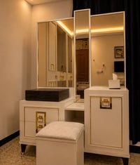 غرفة نوم تركيه ١٠ قطع بيها مخزن جربايه  مستخدمه نضيفه  استفسار واتساب ...