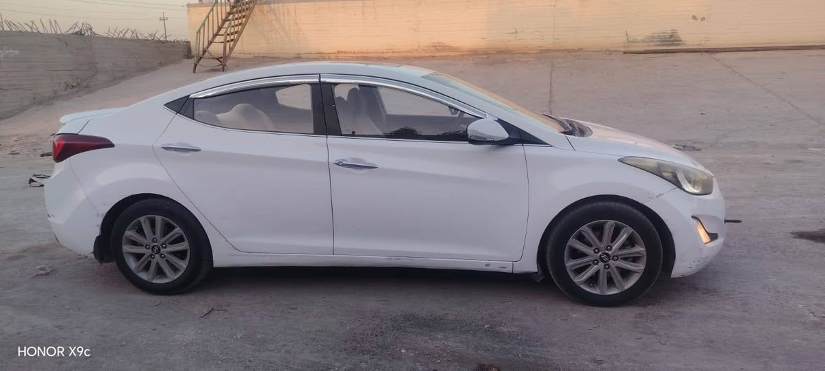 سلام عليكم ألنتر 2016 مكينه 1800 خليجي تبريد قطعتين مكانها نجف/ كوفه بيها طخه باب الجنطه والباقي موضح في السونار السعر 100$ وبيها مجال التفاصيل الأتصال ***********

