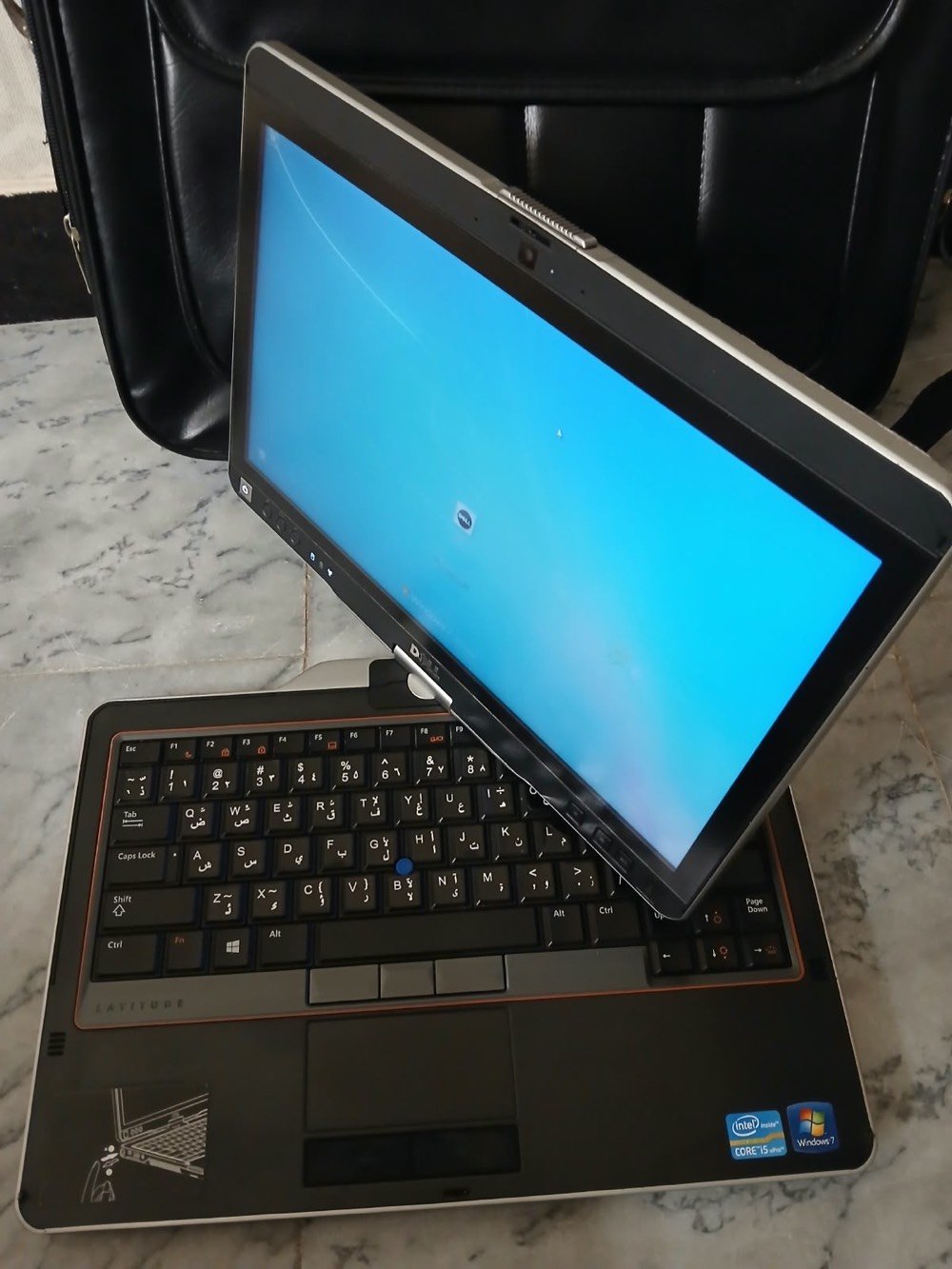 لابتوب Dell • استعمال قليل • بطارية جديدة