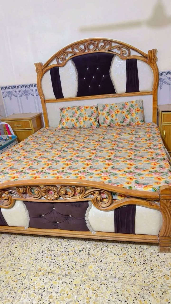 غرفة نوم صاج 4 قطع سعر 550 جاهزه من كلشي
استفسار ***********
