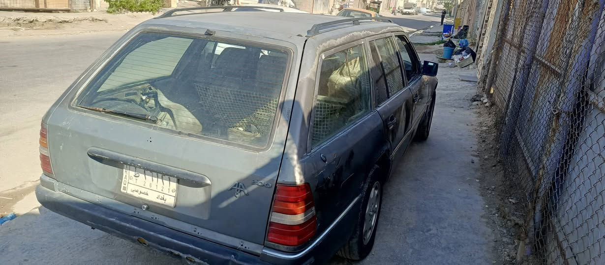 البيع مارسيدس ستيشن الموديل 1992مكينه كير بطه 300السعر 35 بيه مجال رقم***********
