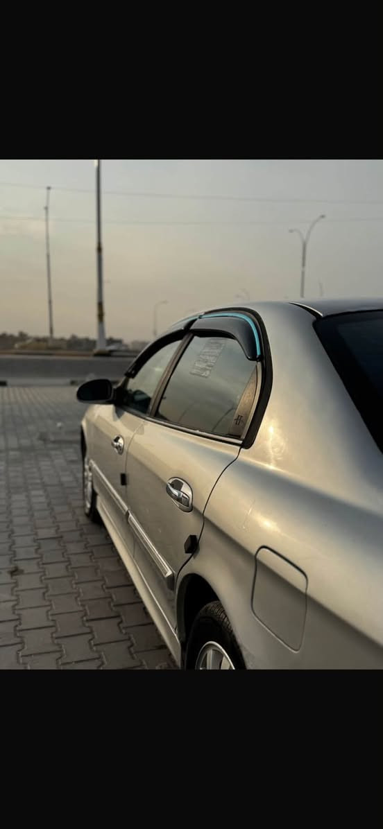 سونتا وفود 2004  
رقم بغداد بسمي مداور ثاني يوم 
مكينه 6 سلندر 2700 شرط لاتبخير لاتنقيص شرط كير شرط حداديه ستوني مسويهه 100/100
شاشه وكامره 
تخم تاير جديد سياره جاهزه من كلشي  
العنوان السماوه المركز
السعر 56 وبيً مجال  
‭***********
