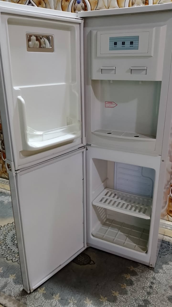 براد • نضيف • شغال