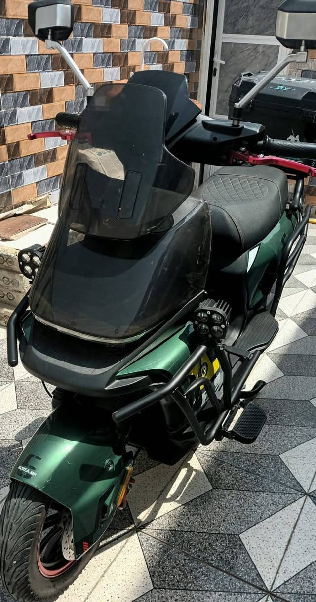 دراجة للبيع
koria MR الوحش

6 بطاريات سعة 46 امبير الملف 3000W

الدراجة جديدة استخدام قليل   

رايده 800 الف. وبيه مجال قليل

***********واتساب فقط
