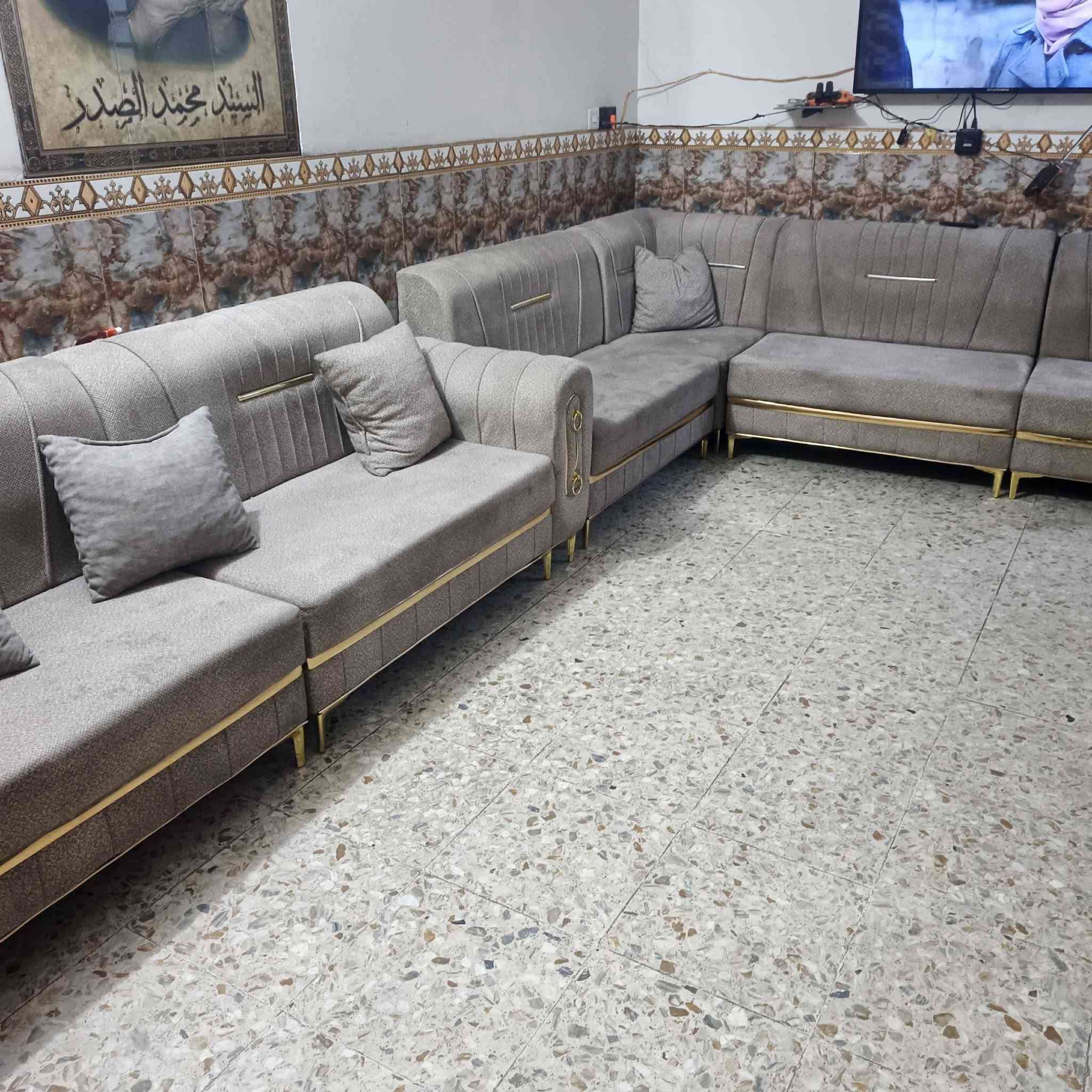 عندي هاي الثلاجه ولتخم للبيع *********** شراي اتصل أو راسلني عل واتساب
