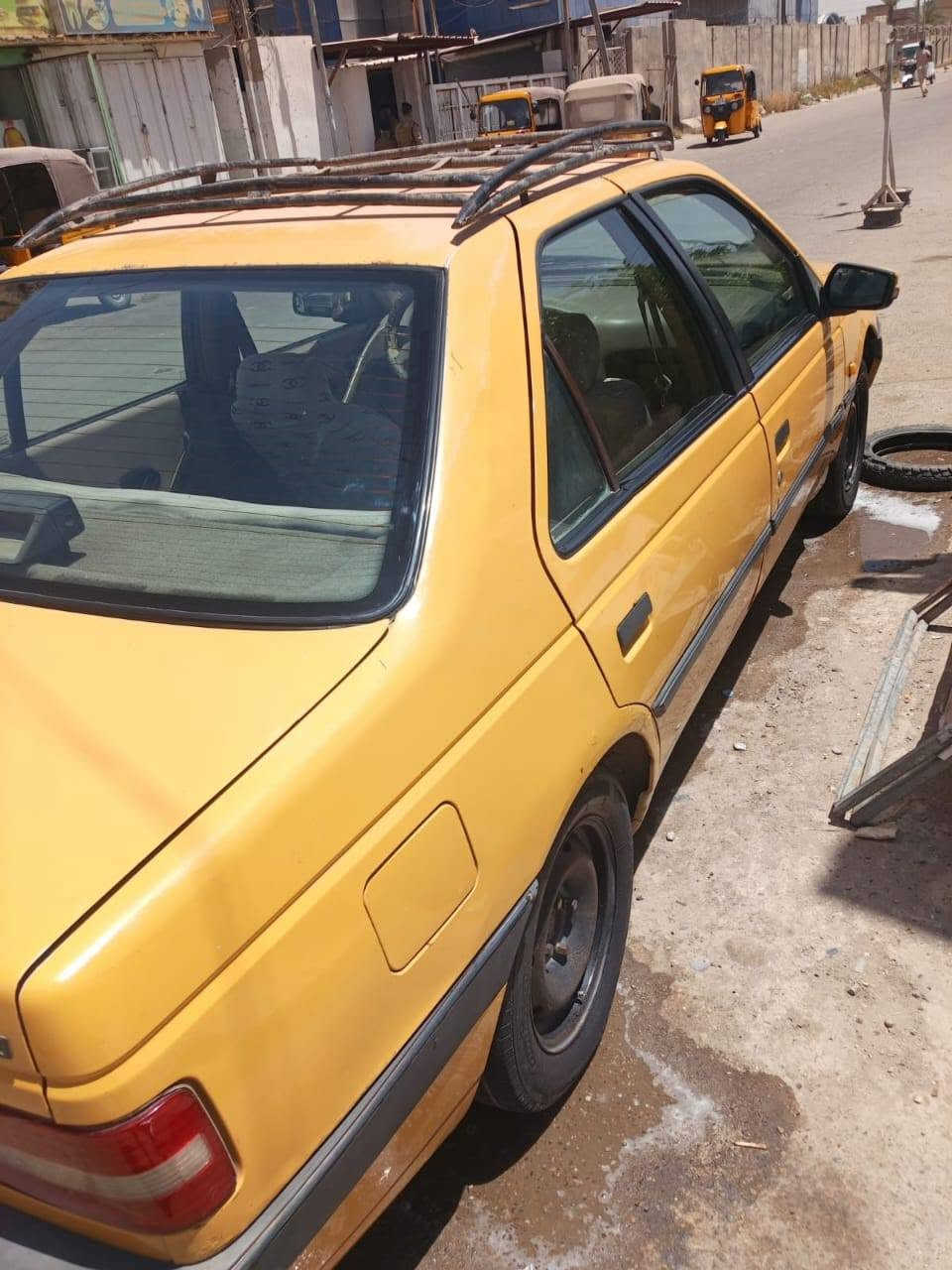السلام عليكم
 للبيع او مراوس 
بيجو جيئل اكس موديل ٢٠١٠ للبيع 
سياره حلوه ونضيفه نصبتها حلو مكينه تبخير  كير خير من الله تبريد ويه لسويج حداديه نص عمر تايرات نص عمر  
مكان بغداد جسر دياله 
***********
