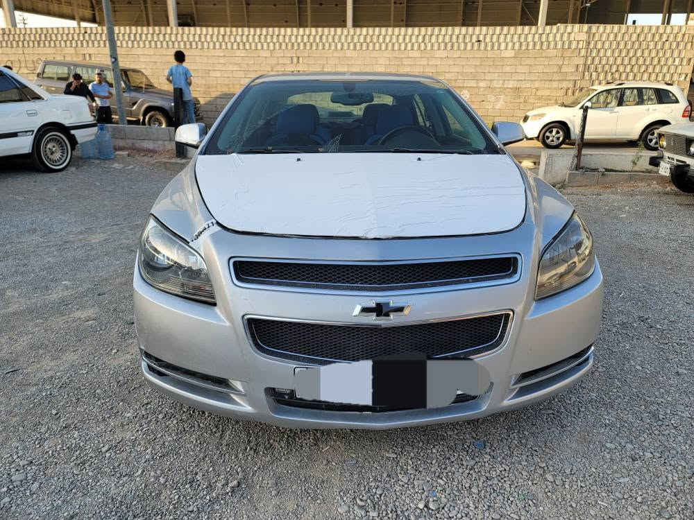 شوفليت ٢٠١٢ 
فول 
 ٣ بارجة بوياخ بي ناو كرتن 
مال دوستة 
*********** السليمانية, العراق

