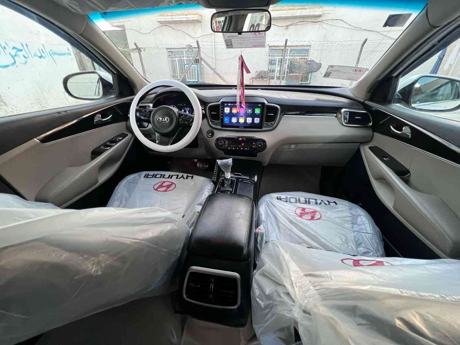 للبيع كيا سورنتو موديل 2018 خليجي سياره جديده مكينه وكير وحداديه خير من الله السياره فول 1/1 البصمه شاشه جبير مري شفط حساسات خلفيه كامره خلفيه  مكينه 6سلندر 7راكب تبريد 3قطع مكينه ناعمه لاتبخير ولاء تنقيص سياره رقم بابل  (بأسمي) ولانكيلزي سنويه مجدده مجدده لل٢٠٣١ تحويل مباشر السياره بيه صبغ عام فرن أثر تجيه   مكفوله من لغد وشواصي مابيهن شي سعرها137 وبيه مجال هذا رقمي ,*********** مكاني بابل الحله بيع مستعجل شراي يتصل وبيك خير وتدلل
