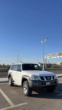 باترول سفاري • ٤.٨ لتر V6 • ٧٩٠٠٠ كم