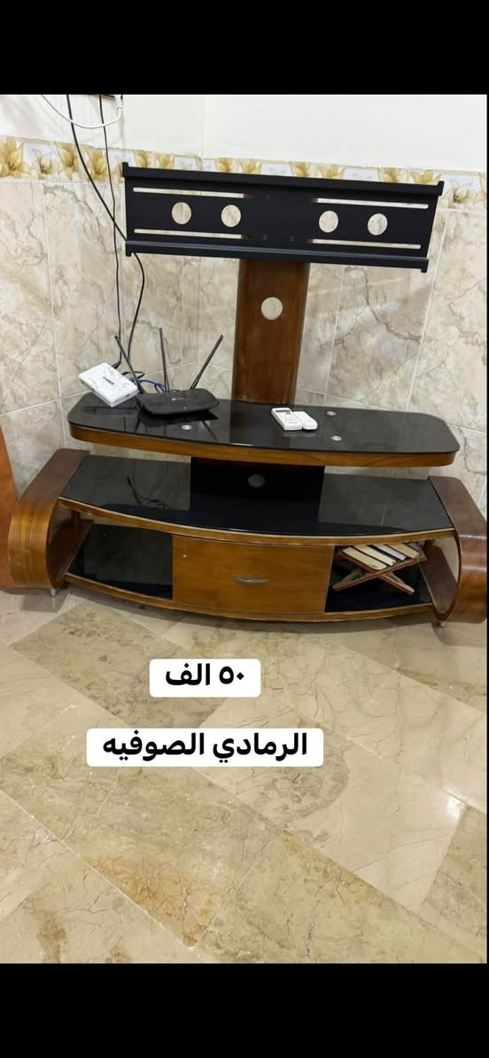 رمادي شارع عمر • سرير ١٨٠*٢٠٠ • سيت طبلات
