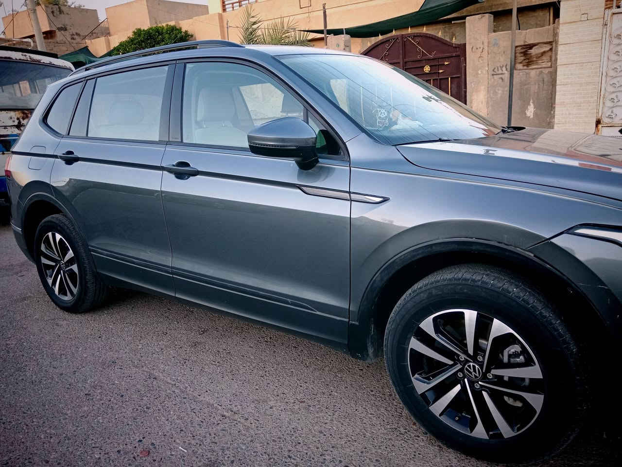 فولكسفاغن تيغوان R-Line 2023  – 7 مقاعد –
• وارد أمريكا  ✅
• محرك 2.0 تيربو – اقتصادي وقوي
• عداد: 40 ألف ميل
      
• ترقيم أربيل (فحص وهزه جديد لغايه 2029

      • السعر :17000$  (160) (قابل للتفاوض )

الاضافات:
  | 7 مقاعد  | شاشة كبيرة + CarPlay 📱 | تبريد أمامي وخلفي ❄ | حساسات + كاميرا HD 📸 | إضاءة LED + ليزر 💡 

موقع السياره : كركوك
للاستفسار (*********** ) واتس اب
