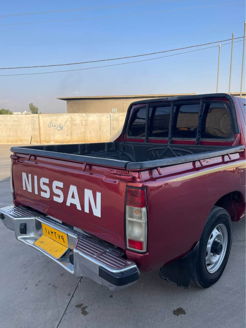 نیسان پیکاب 2008 ناو سوور
سەنەوی نوێیە 
گێڕ و مەکینەی بەشەرت 
تەقە و ڕەقەی بەشەرت 
تەحویل و غەرامەی بەشەرت 
وەکالەی بەشەرت 
سەیارەکە سبووغ عامە 
بڕاوەی بەشەرت 
سعری 80 گەڵا و مەجال 
***********
هەولێر بنەسڵاوە أربيل, العراق

