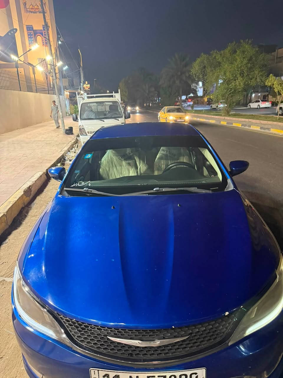 السلام عليكم
كرايسلر c200 2015 محرك 2000 

ماشية 173 الف كيلومتر 

المواصفات 🏎️

ليد امامي خلفي /لايت زنون اصلي /مري قلاب على البك /إشاير بالمري /ويل 17 اصلي مال سيارة /غرفة ملكية بيضاء /كشنات كهرباء /شاشة كبيرة /بصمة /تشغيل عن بعد /سايد بريك بصمة /كير 9 نمر / محرك 4 سلندر 2000 

ملاحظات السيارة 

حادث امريكا جاملغ فقط بالعراق صبغ جاملغ امامي 

بيها رصعات وخدوش بسيطة 

السعر 113 وبيها مجال 

للأستفسار الاتصال على الرقم ***********
