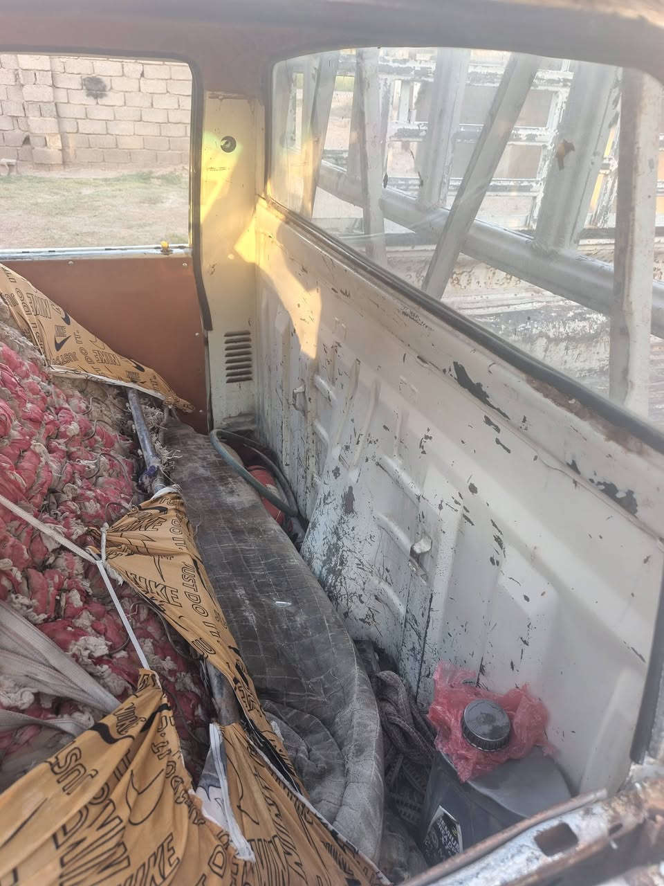 السلام عليكم بيكم 82سنويه جديده ورقم جديد تحويل ثاني يوم مكينه وكير وشاصي مكفولة السعر 3250 العنوان بغداد تقاطع النهروان للاستفسار على هذا الرقم ***********
