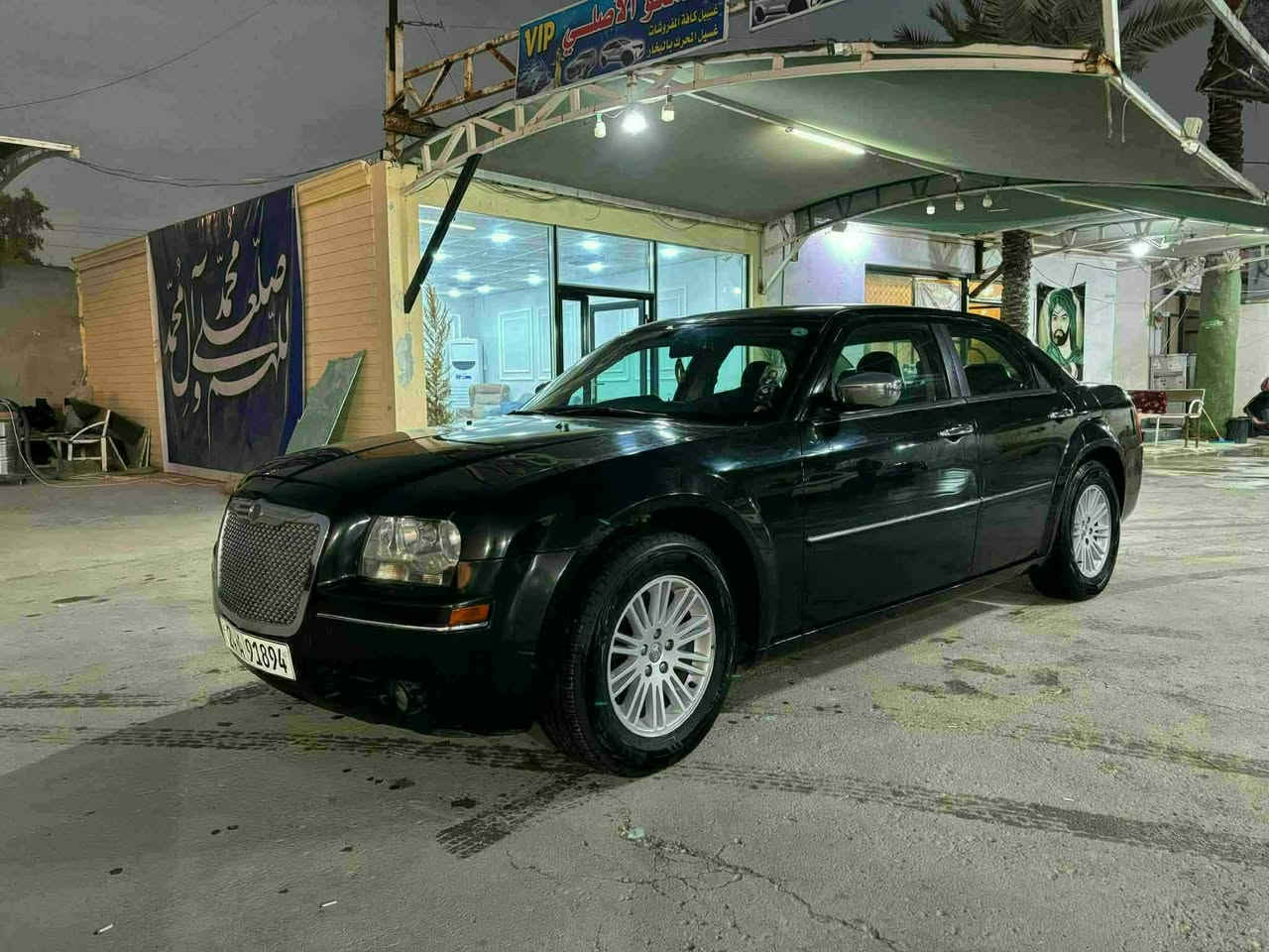 تحيه طيبه
السلام عليكم 
اوباما موديل 2010 للبيع 
اصل اربع جكوك 
لون اسود سنويه 2029  
رقم دهوك دولي 
سياره داخله كلين 
بيها طخه بالجاملغ الامامي 
براغي مرخايه فقط 
كير مكينه كهربائيات كفاله
تخم تاير 
داخل جلد 
حداديه كلها جديده 
السياره بسم صاحبي وعندي وكاله تريد وكاله تريد تحويل حاضر 
مكان السياره ديوانيه 
ترهم مراوس حسب الاتفاق 
والسونار موجود 
سعر السياره 125 وبي مجال 
الاستفسار 
*********** 
عزيزي المنشور كلشي ذاكر بي شوفه اقتنعت اتصل ماقتنعت اترك كلمه طيبه
