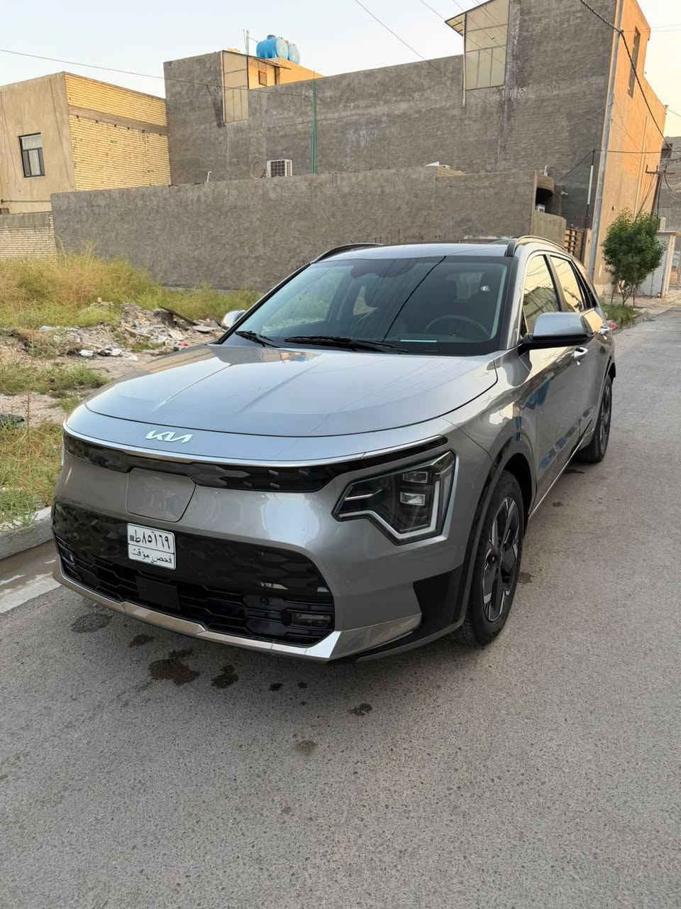 السلام عليكم
كيا نيرو كهربائية فقط 2024 أعلى فئه وارد كوري 
بدون حادث فقط بارد بالباب خلفي تحويل ثاني يوم 
السعر 126 بيع او مراوس بغداد حي العامل ***********
