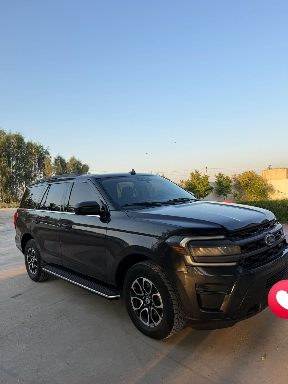 فورد اكسبديشن  موديل 22 
فئة xlt معروفة مواصفاتها 
رقم اربيل وبيها كتاب تضليل  100‎%‎ 
وارد امريكي حادثها شبر  چاملغ ايمن 
مفحوصة هزة نسبة الامان 100‎%‎
 مكانها بابل الاسكندرية 
***********
