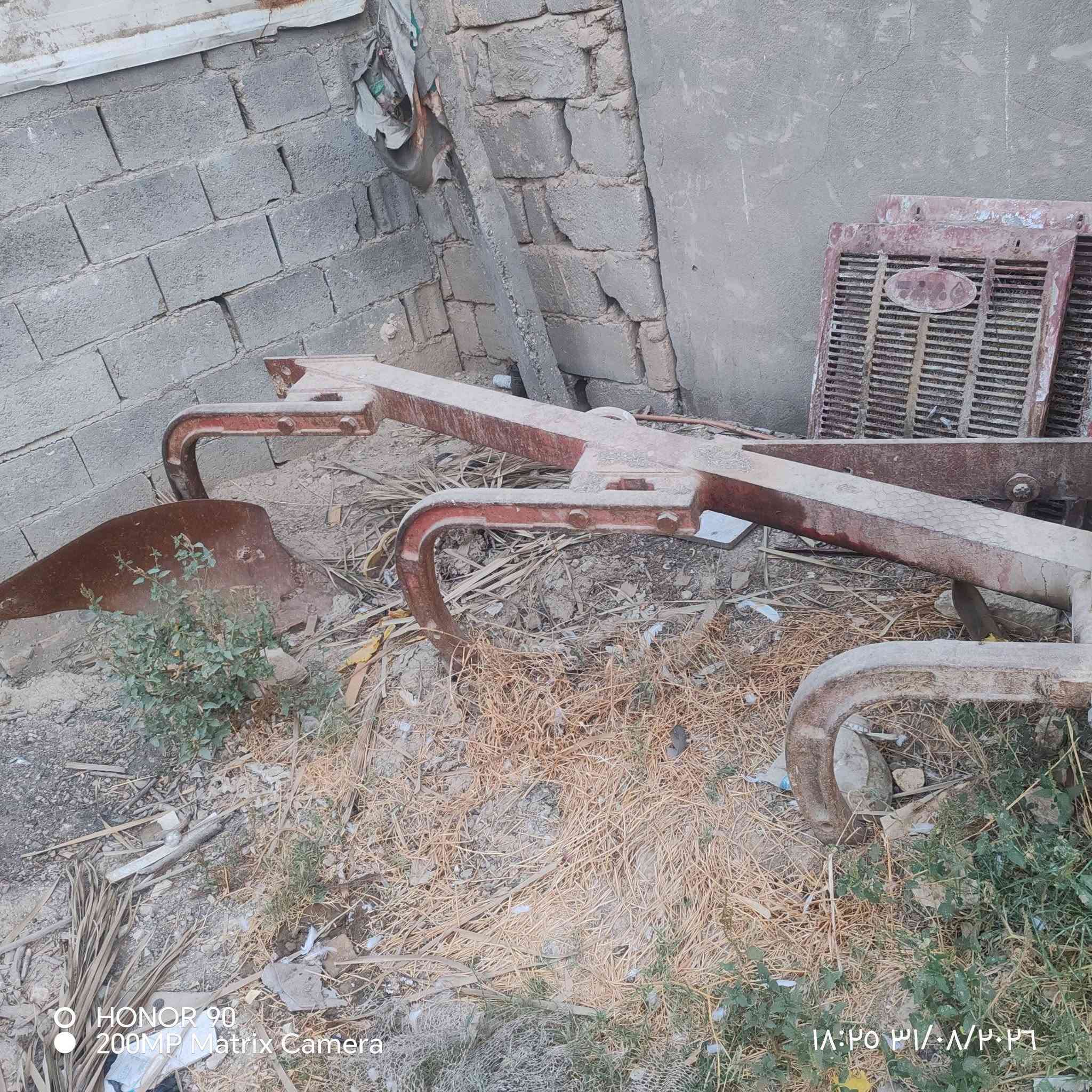 سلام عليكم فدان فرنسي للبيع المكان بابل السياحي الي يريده يتصل عل رقم *********** وبيه واتساب وهذا رقمي الثاني ***********
