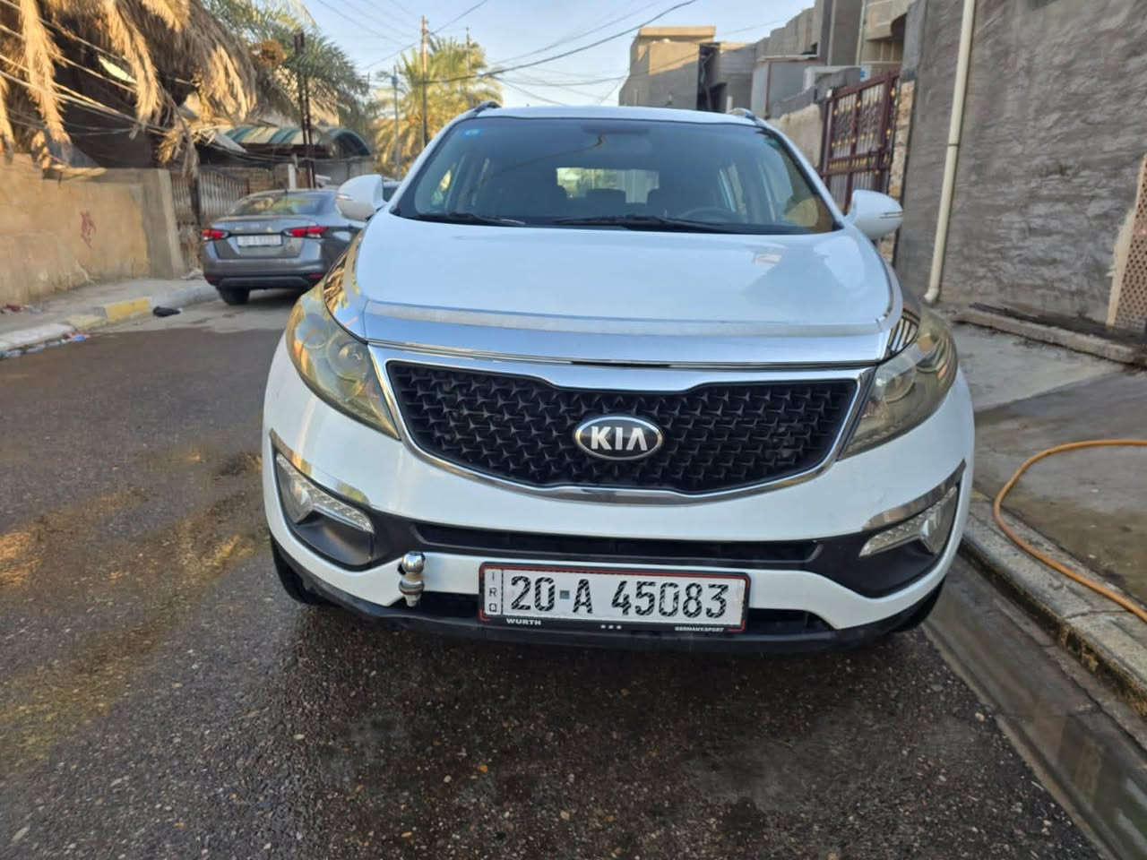 السلام عليكم
سبورتج ٢٠١٣ خليجي بأسمي للبيع او مراوس 
سونار موجود بالصور 
مكينه 2400 
مكان السيارة ديالى السعر 130$ 
***********

