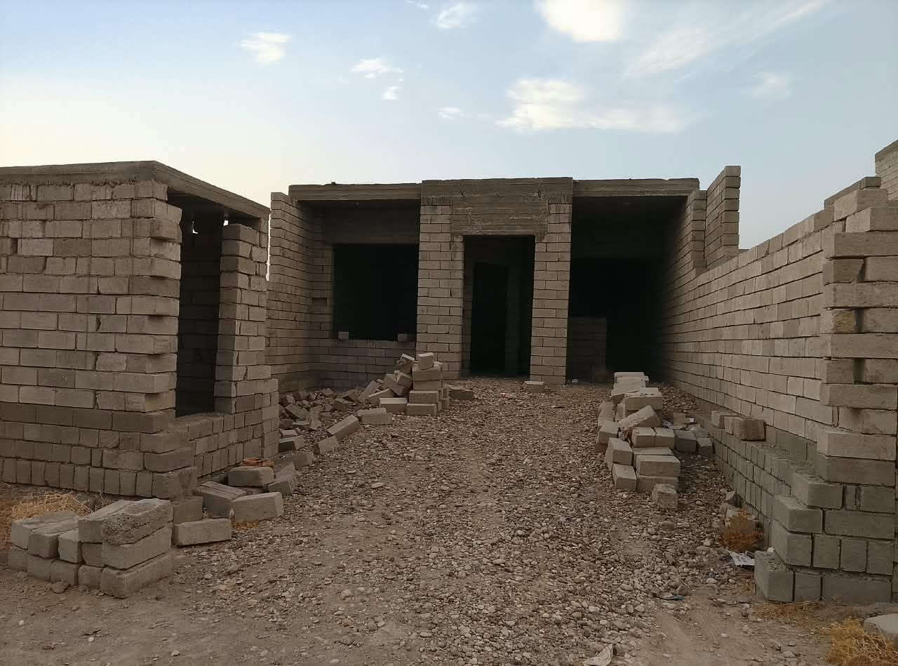 بيت • ٢٠٠م • تكريت لفرسان