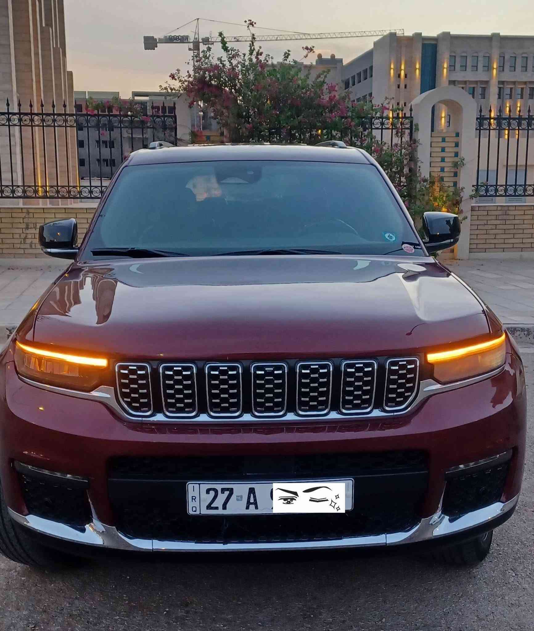 يالله جيب شيروكي موديل 2024 وارد امريكي ماشية 12 رقم ذيقار شهداء  بسمي 
مواصفات فول عدا الفتحة 
مكينة ٣٦٠٠ وكير وحدادية وتبريد❄️ وكهربائيات وتايرات كلهة جديد بلادي حادثهة جاملغ وشوية من البنيد والباقي بلادي السيارة جاهزة فول 
السعر 250$ وبيهة مجال للطيبين 
مكاني كربلاءرقم صاحب السيارة(***********)
