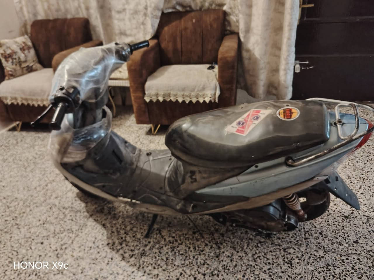 دراجه ماكس منغولي للبيع تفاصبل واتساب ***********

نص مكتوب في الصور:
- HONOR X9c
