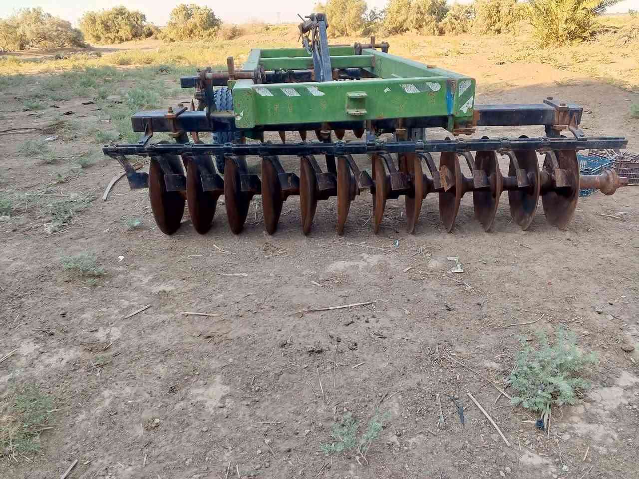 دسك لبيع مكفول كفاله عامه شرط شقل بيع او مراوس حسب لقناعه مكان واسط قضاء الحي سعر 4 ونص بيه مجال رقم الهاتف ***********
