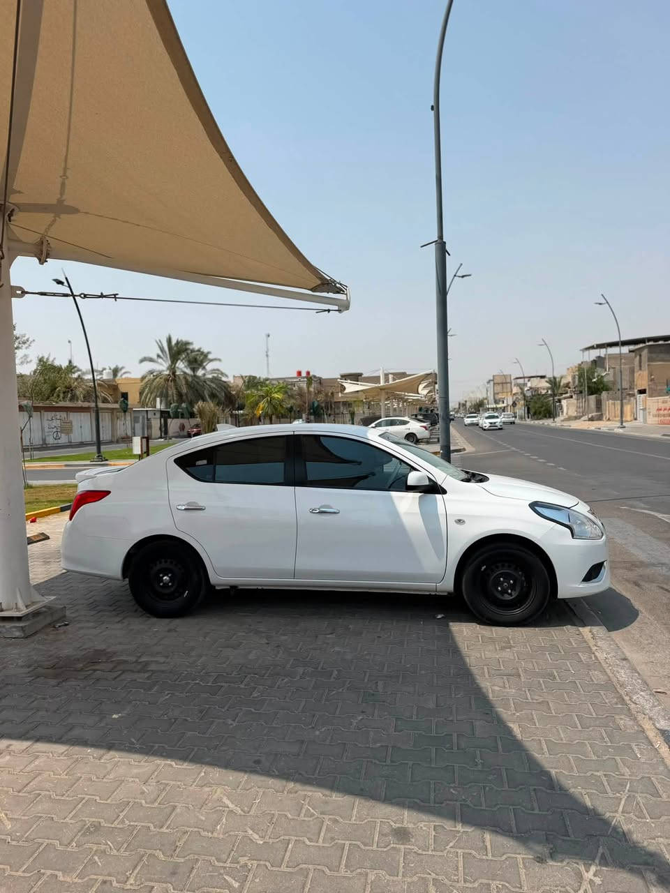 نيسان سني هندي 
مديل2024
رقم اربيل باسم شركه
كفاله عامه من ضربه وصبغ وتبديل وحته بارد
سياره جديده جاهزه وكامله
ماشيه 13
السعر125
مكاني البصره
رقمي***********
