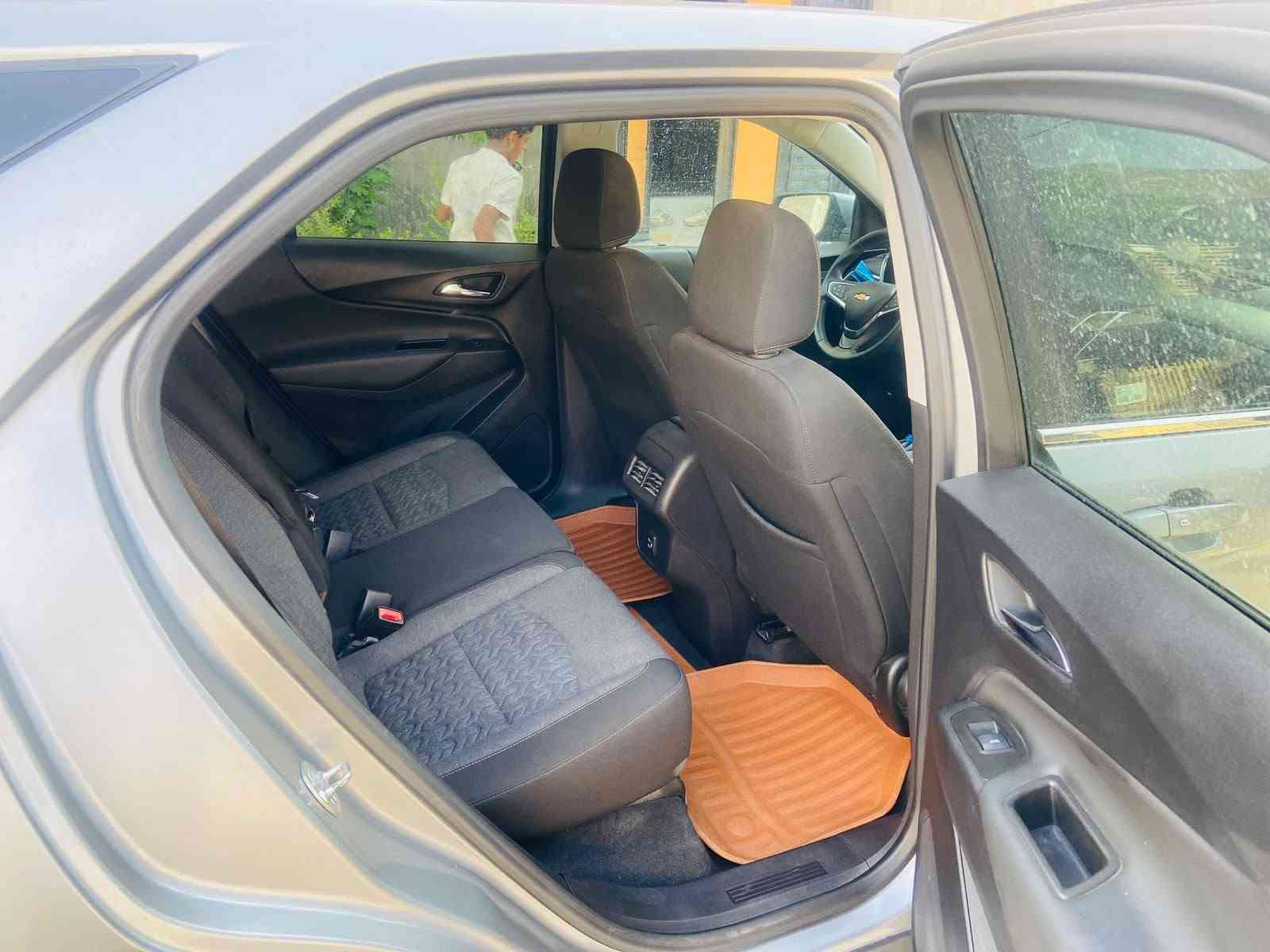 السلام عليكم 
Chevrolet Equniox  2024 LT
حادث السياره خلفي البچم كبس السياره دخول جديد قرار شهداء ميسان  تبديل فقط قبق جنطه وتصليح الجاملغ الخلفي غيرهه مكفوله  السياره.
مواصفات السياره رادارات جانبيه رادار امامي تحذير مانع تصادم قياده ذاتيه حساسات اماميه خلفي مثبت سرعه كشن كهرباء جنطه كهرباء تشغيل عن بعد تبريد ثلج وضع امريكا كامره خلفيه ماشيه 43 الف مكان السياره ميسان العماره
للاستفسار الاتصال على الرقم ***********
