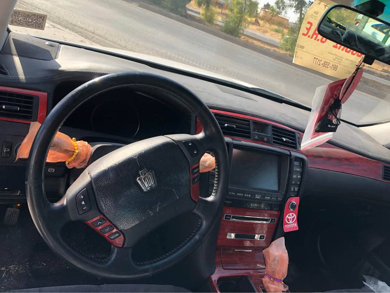 شاهینە براوە براوە 2005 گێڕ و مەکینە گەورە ١٨٢ سپۆڕت ٣دوگمە ئاوێنە شەفت سوکان کارەبایی ٥بەسمە گێڕ و مەکینە بەشەرت 
تەبرید سارد و گەرم بەشەرت
چوار تایە و ویل کامیری لۆکی لەژێرە
ڕۆنی گێڕ و مەکینە تازە گۆڕاوە 
سەقفی شوشەیە چاڵی نیە 
هەموو گیانی بەشەرت 
سعریشی ٤٩ گەڵا و مەجالێکی زۆر زۆر کەم 
تکایە مشتەری نیت سەری خۆم و خۆت مەیەشێنە
شوێن چەمچەماڵ 
*********** السليمانية, العراق
