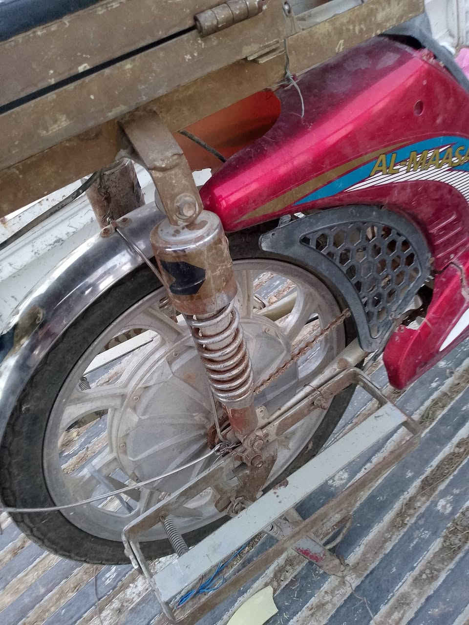 السلام عليكم اخوان
🚲 دراجة شحن الماسة للبيع

دراجة شحن الماسة، كاملة وما ناقصها ، (فقط بطاريات )
🔹 ويالة جدد
🔹 تواير نضيفة
🔹 شاصي نضيف لشة 
🔹 فقط تحتاج بطاريات

الشراي يتواصل على الرقم:
***********
