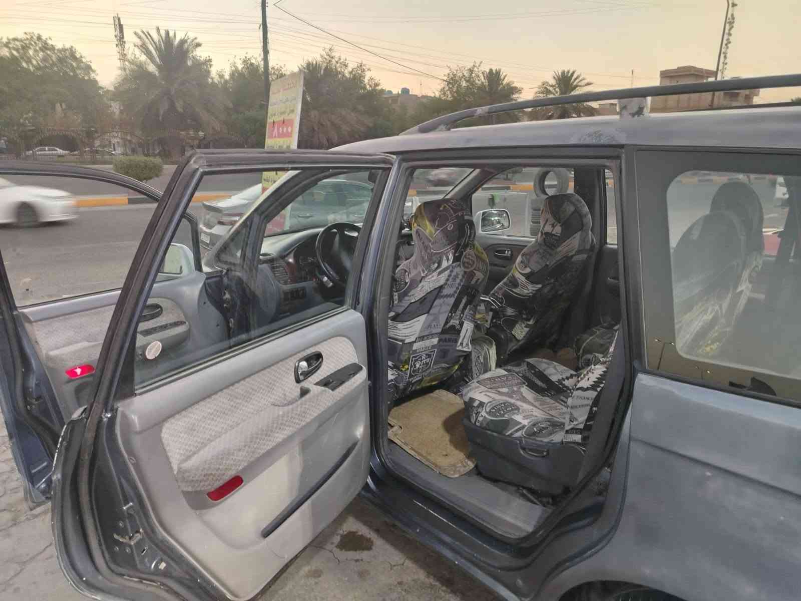 هوندا تراجيت ٢٠٠١   سبعه راكب كاز كير ومحرك جديد تبريد قطعتين عاطل بااسمي رقم جديد بغداد سنوية ٢٠٣١ ، حداديه جيده السعر ٥٥ بيها مجال بسيط ، مكان السيارة بغداد / طوبجي 
*********** ابو صفاء
