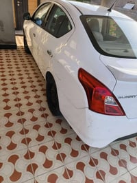 نيسان • للبيع • للتواصل