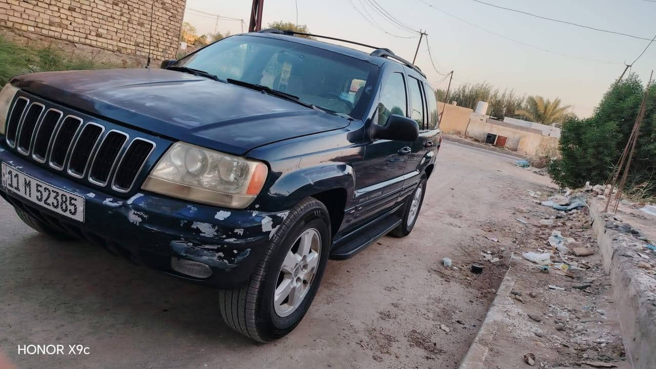 السلام عليكم جيب شيروكي مديل 2000للبيع المحرك سته سلندر تبريد كهربائيات كله شغاله تخم تاير جديد سياره خير من الله المكان ذي قار الشطره السياره بسمي السنويه 2031رقم بغداد ***********
