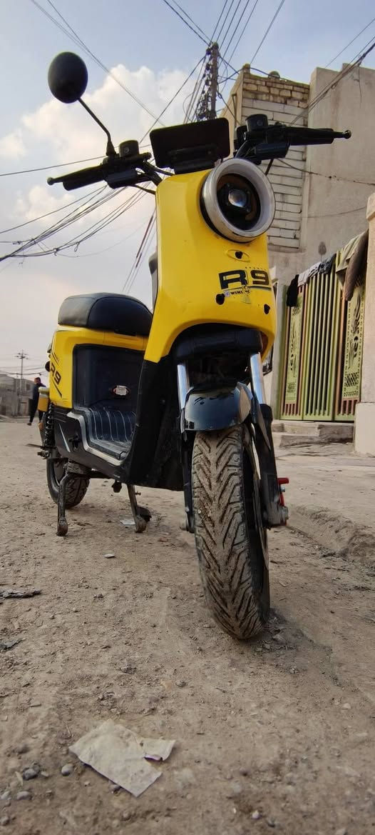 دراجه r9 شحن مال بيعاا مال محتاج دراجه مشتريها 550 وعلي دراجه نضيفا بس يرادلهاا  بس باتريات 200 وبيها مجال 

وتساب ***********
