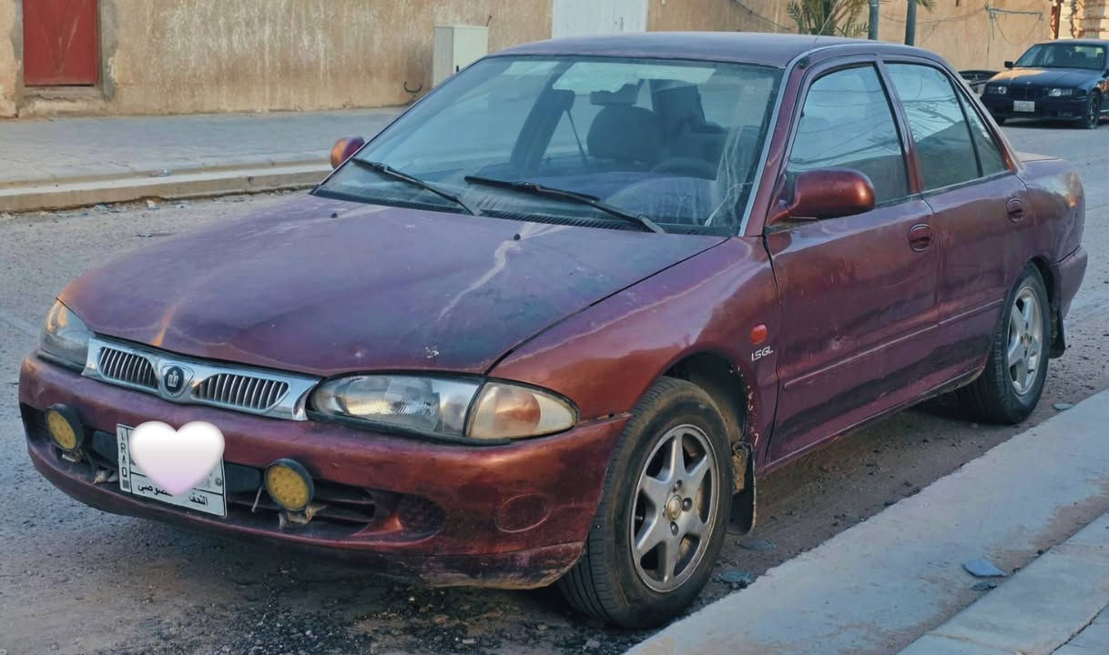 السلام عليكم للبيع
بروتون 2004 كير اوتماتيك

رقم نجف الماني سنويه ساقطه وتجدد اثناء بيع شرط التحويل بسمك 
محرك بحاله جيده
 الشرط كير بحاله جيده
تخم تاير جديد 
صدر بحاله جيده
تبريد يحتاج صيانه كمبريسر 
تدفئه شغاله
بدون صبغ  على وضعها بلادي السياره
شرط داخل سياره نضيف سياره دواخل نضيفه جاهزه بلاديهً كهربائيات كلها شغاله للتوضيح

السعر 45 وبيها  مجال للشراي 
مكان السيارة النجف الاشرف 

((( ابيع عل هذا وضعها مثل ما بالصور )))
للاستفسار الاتصال او وتساب    ***********

