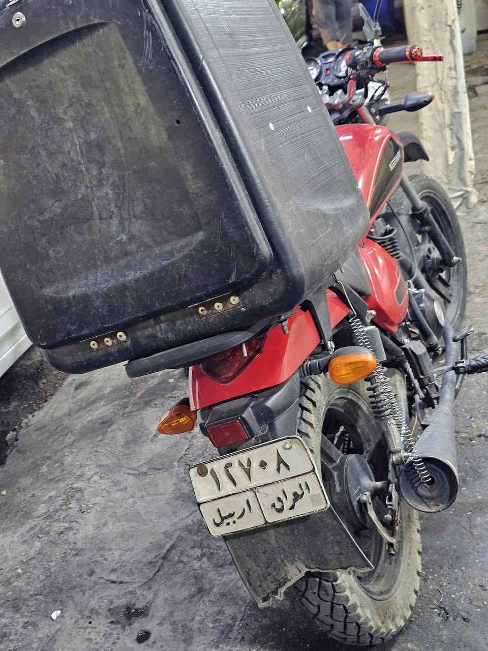 سلام عليكم
دراجه كي واي محرك 125. بلادي    موديل2024. رقم أربيل  دراجه سنويه باسم الشركه. اول واحد تملكها نته يعني.  عنوان بغداد شارع حيفا.  الرقم ***********
  السعر مليون و600.  بي شي بصيط  لشراي
