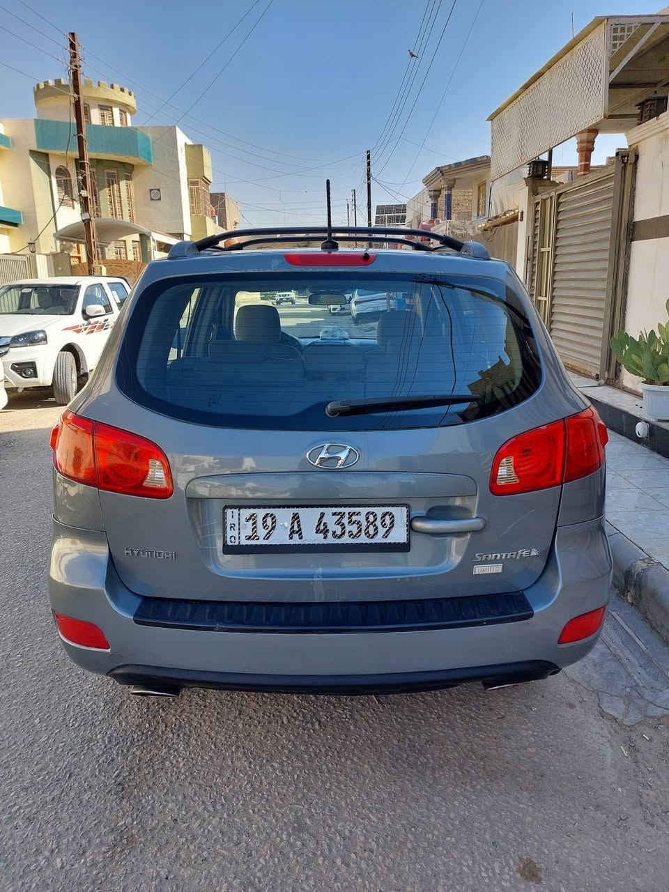 السلام عليكم لبيع سنتافي موديل 2007 خليجي بسمي مكينه 6 سلندر سياره كفاله عامه عدا بارد الباب السايق فقط كير محرك حداديه مكفولات تبريد ثلج تخم تايرات جداد كهربائية كلهه شغاله سياره جاهزه من كلشي السعر 105 وبيهه مجال مكاني بابل ***********
