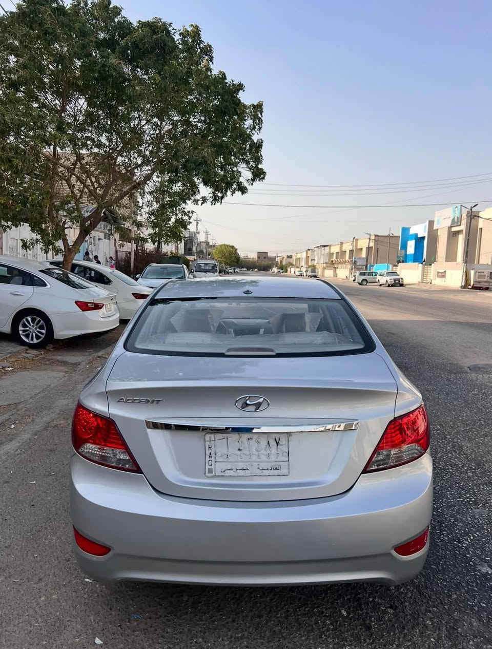 سلام عليكم 
البيع اكسنت 2015 خليجي
رقم قادسيه بسمي
محرك 1400 كير محرك تبريد كله جديد خير من الله سياره جديده وحلا من الصور بيه قطع صبغ بدون اي دواخل
سونار داخل المنشور تبريد ثلج
السعر 70 مكاني نجف مهندسين بيع فقط ***********
