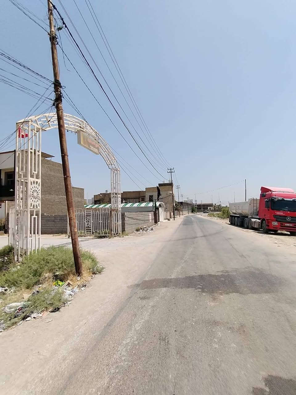 بيت المساحه 50 متر طابقين بناء جديد
استقبال و صاله ومطبخ بالطابق الارضي و غرفتين سويت بالطابق الاول
العنوان :
كربلاء المقدسة خلف مستشفى ابو مهدي المهندس ( ام الاقواس ) 
طابو زراعي اقرار محكمه

السعر مناسب علق بتم او
الاتصال او التواصل  ***********
