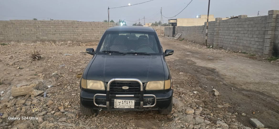 للبيع سبورتج مديل 1997
بيه مكينه ونجي 
مكان السيارة بالكوت
سعر مناسب 
للاستفسار اتصال على الرقم 
***********

