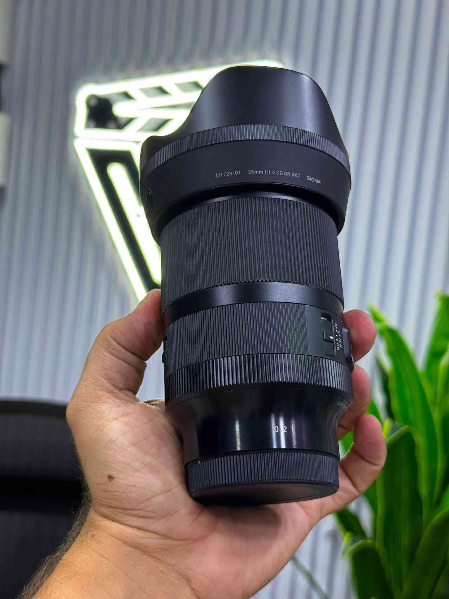 #daste_dw_مستعمل
———————————
#sigma lens 35mm F1.4 DG DN
Clean 95%
For sony
